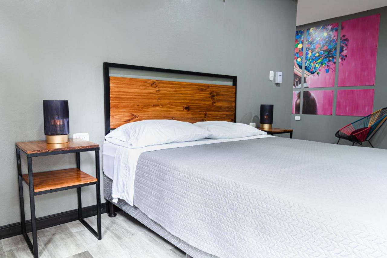 Hotel Boutique The Green Jungle House Puerto Viejo de Talamanca Ngoại thất bức ảnh
