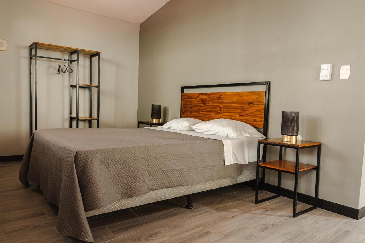 Hotel Boutique The Green Jungle House Puerto Viejo de Talamanca Ngoại thất bức ảnh
